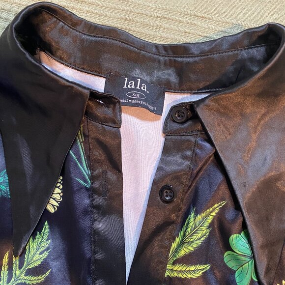 Posh Satin Playsuit in Folklore Florals S/M - Picture 3 of 10